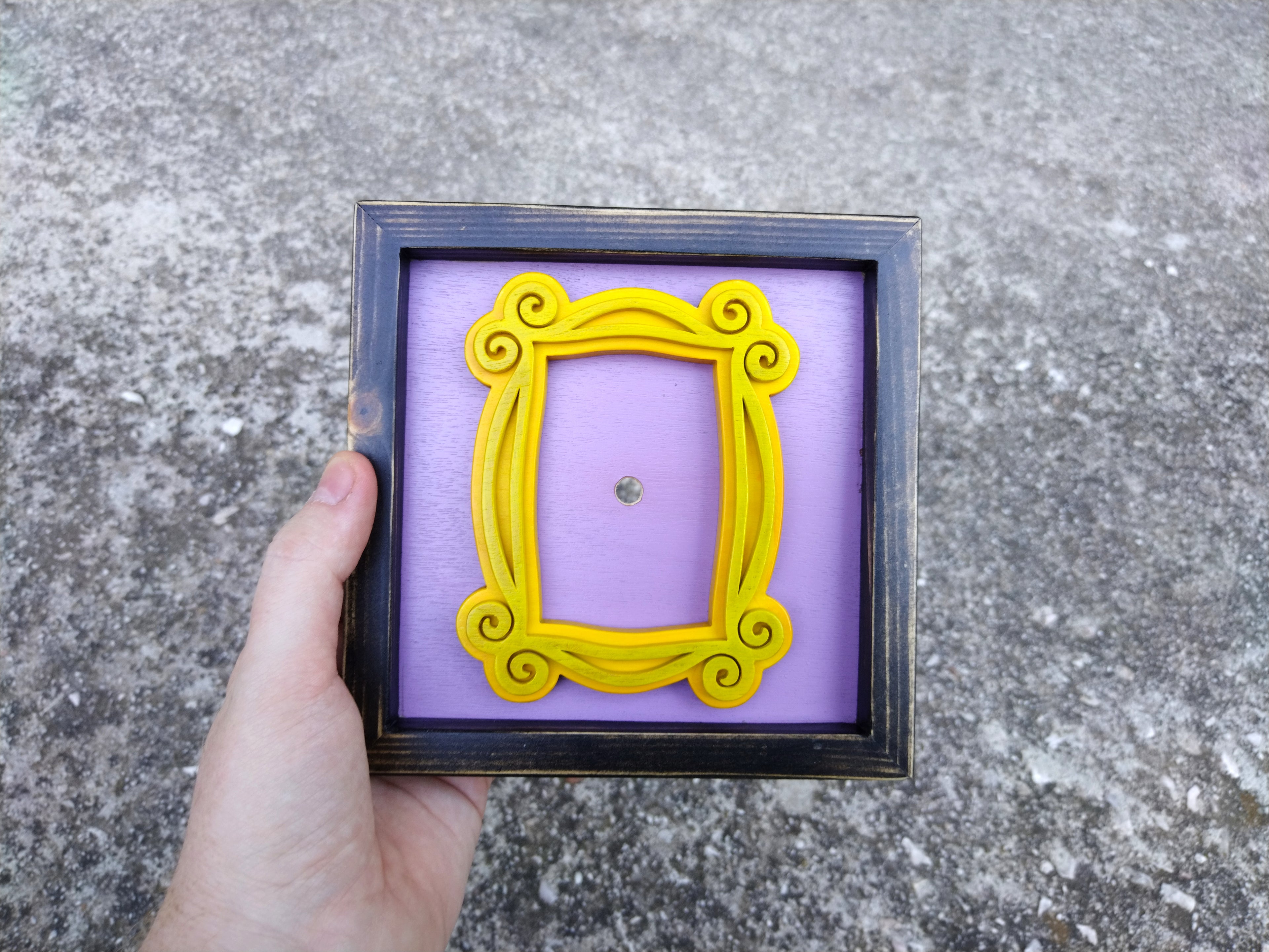 Friends mini (Available now)