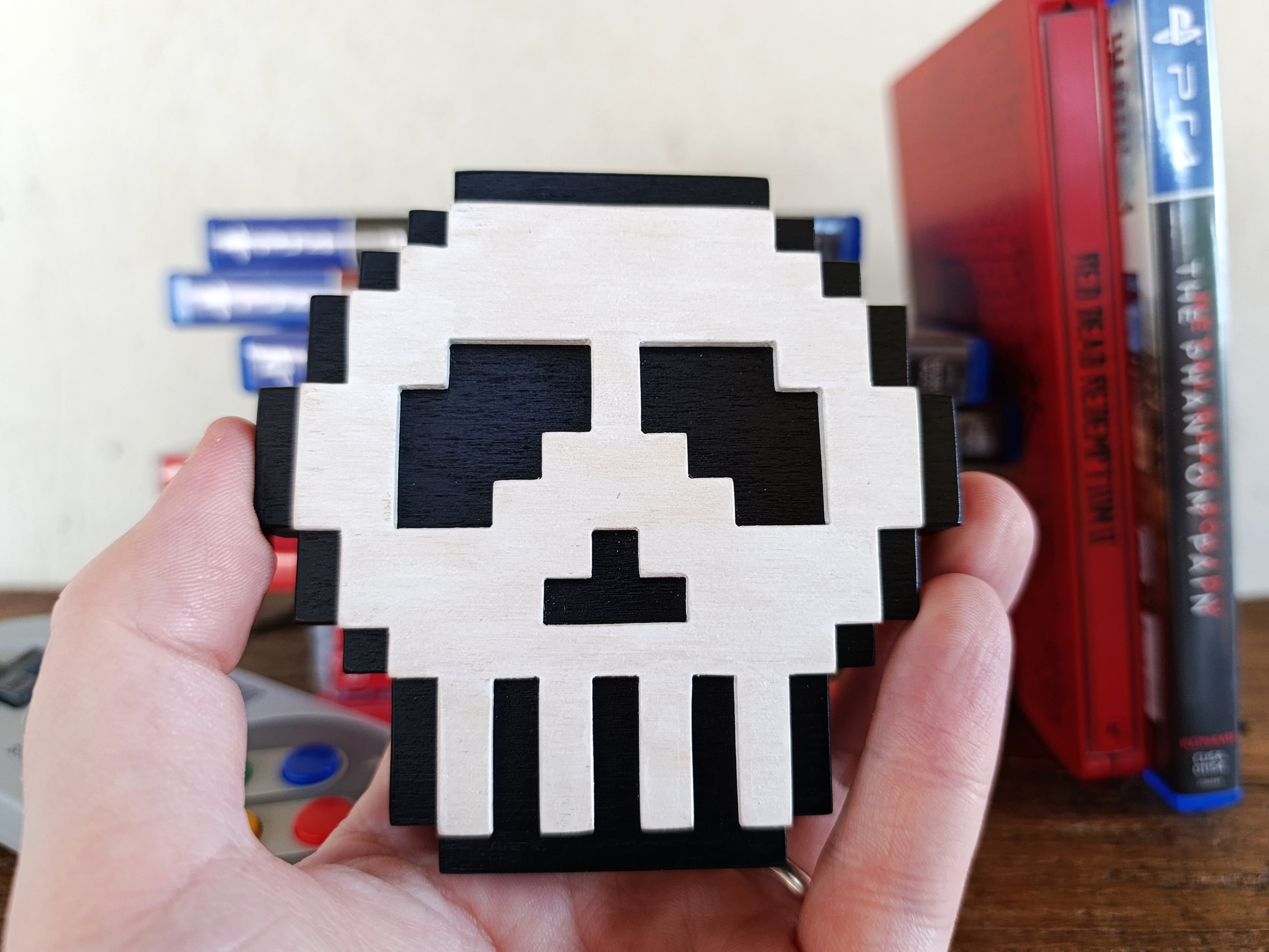 Skull 8-bit wood pop (Available now)